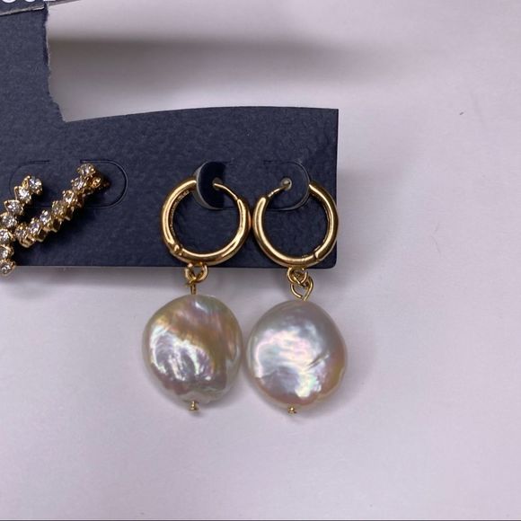 Melrose and market earring set of 3 NEW GOLD - Picture 4 of 4